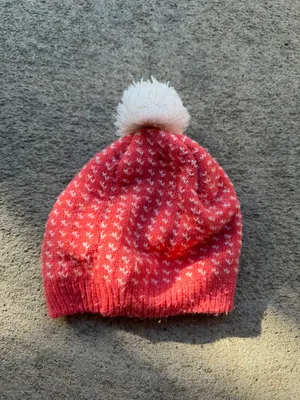 One Size: , Orange beanie with white spots