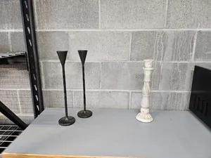 CANDLE HOLDER - SINGLE TAPER CANDLESTICK HOLDER BLACK METAL - Candles rented separately