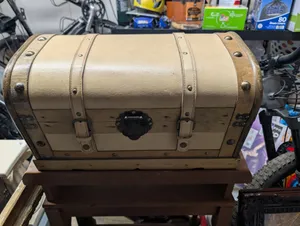 CARD BOX - DECORATIVE VINTAGE CHEST 