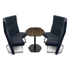 Bancs haut et table / High back benches and table (65