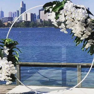 White Circle Arch