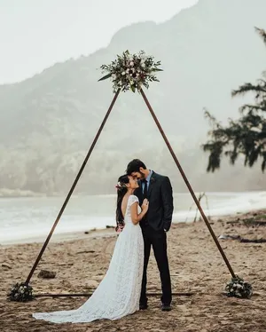 Triangle Arch