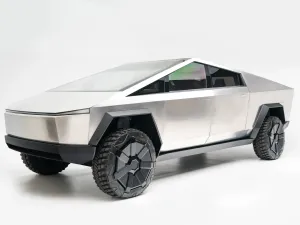 TESLA CYBERTRUCK