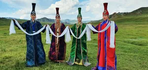 7-02 хатан дээл 4ш