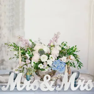 White Mr. and Mrs. Letters