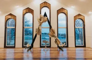Black Triangle Arch