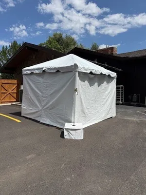  10 x 10 Frame tent