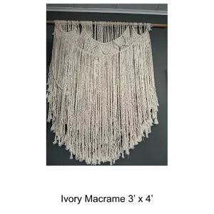 Ivory Macram�