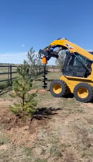 Skid Steer Hydraulic Auger Attachment with 12