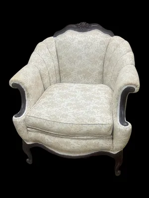 The Eleanor Accent Chair