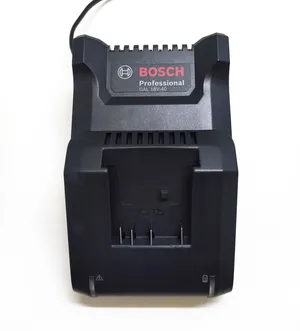 Bosch Akku-Ladegerät - GLA 18V