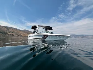 Boat Rental (Super Air Nautique 210) 4 hours