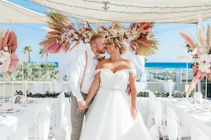 White classic blushing pampass arch AG2030B CEREMONY & RECEPTION 