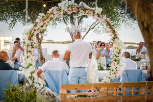 Round blossom arch CEREMONY & RECEPTION AG2003B