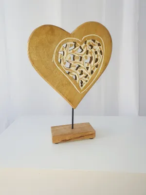 Wooden heart stand