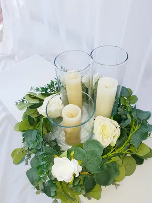 3 Glass vase set with candles and foliage base