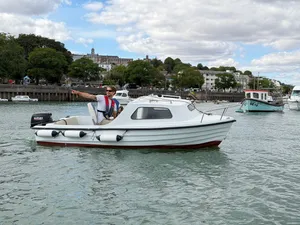 4 Seater Boat (Cabin Cruiser)