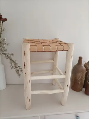 Tabouret en bois 