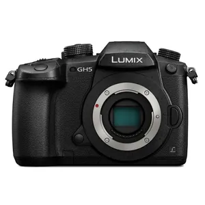 Panasonic GH5