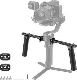 DJI RS4 Pro Gimbal + Side Handle