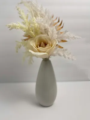 Faux Rose and Pampas Beige 