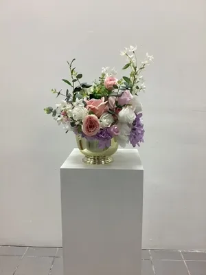 Mia small arrangement 