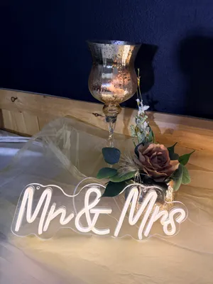 LED Lighted Sign: Mr. & Mrs.