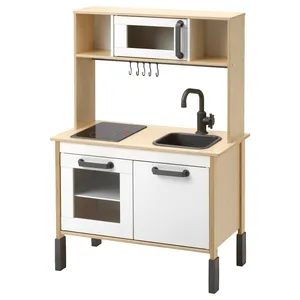 Kuchyňka Ikea s vybavením