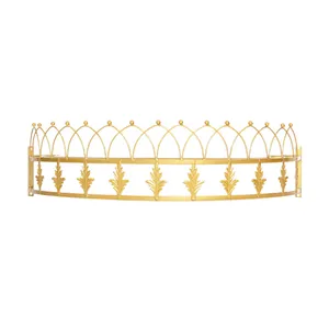 Metal Crown Prop