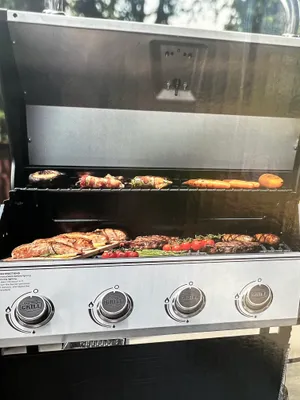 4 Burner Propane Grill