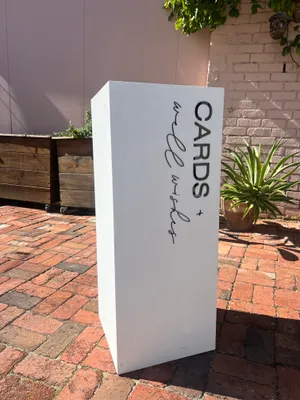 White Wishing Well Rectangle Plinth