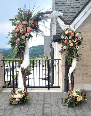 Twig Metal Arch