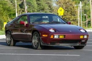 1984 Porsche 928 S