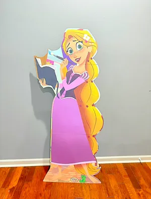 Rental - Cardboard Cutout Stand Up - Rapunzel - Disney