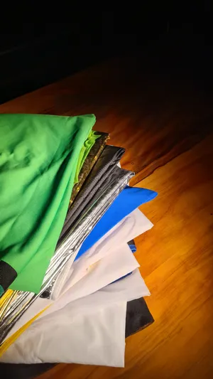 Kit de 10 Panos 2x2m para Butterfly (Voil, Nylon/Paraquedas, Lightgrid, Fullgrid, Filó Preto Simples, Ultrabounce, Prateado, Dourado, Verde e Azul) CALANGOTEX