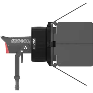 Kit de Fresnel F10 + Barndoor F10 Linha 600 Aputure