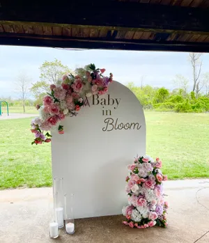Arch Wall Wood Backdrop - White 5.5ft T x 4ft W 