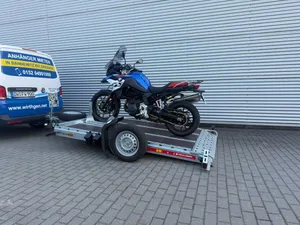 Motorradanhänger absenkbar 750 kg