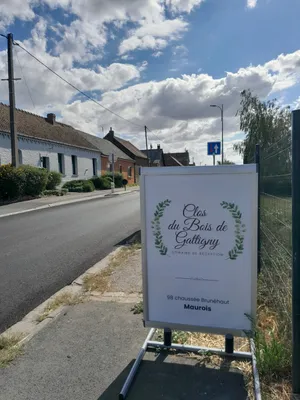 Maurois - Panneau rue principale (Direction de Maretz)
