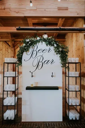 Customizable Porter Tap Wall 