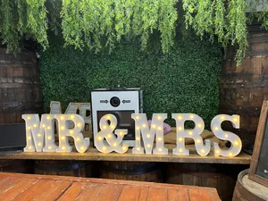 12in Mr&Mrs Light Up Sign