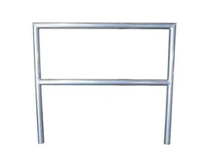 4' W x 40