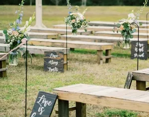 Set of 10 Hanging Mason Jars and Lawn Hooks