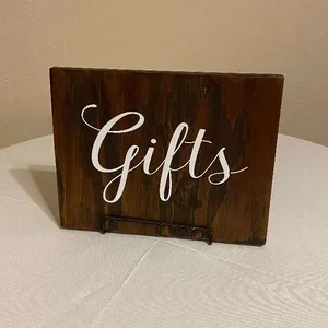 Sign Gifts