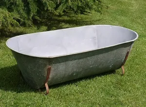 Vintage Bath Tub 