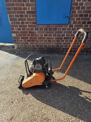 13 inch plate compactor