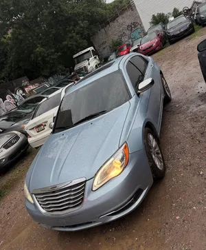 Chrysler 200 2013