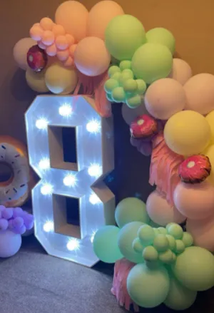 Light Up 8