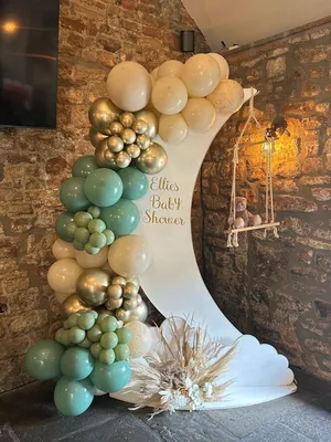 Moon & cloud Hire With Balloon Garland