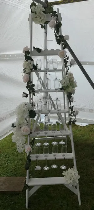 Prosecco Ladder Hire
